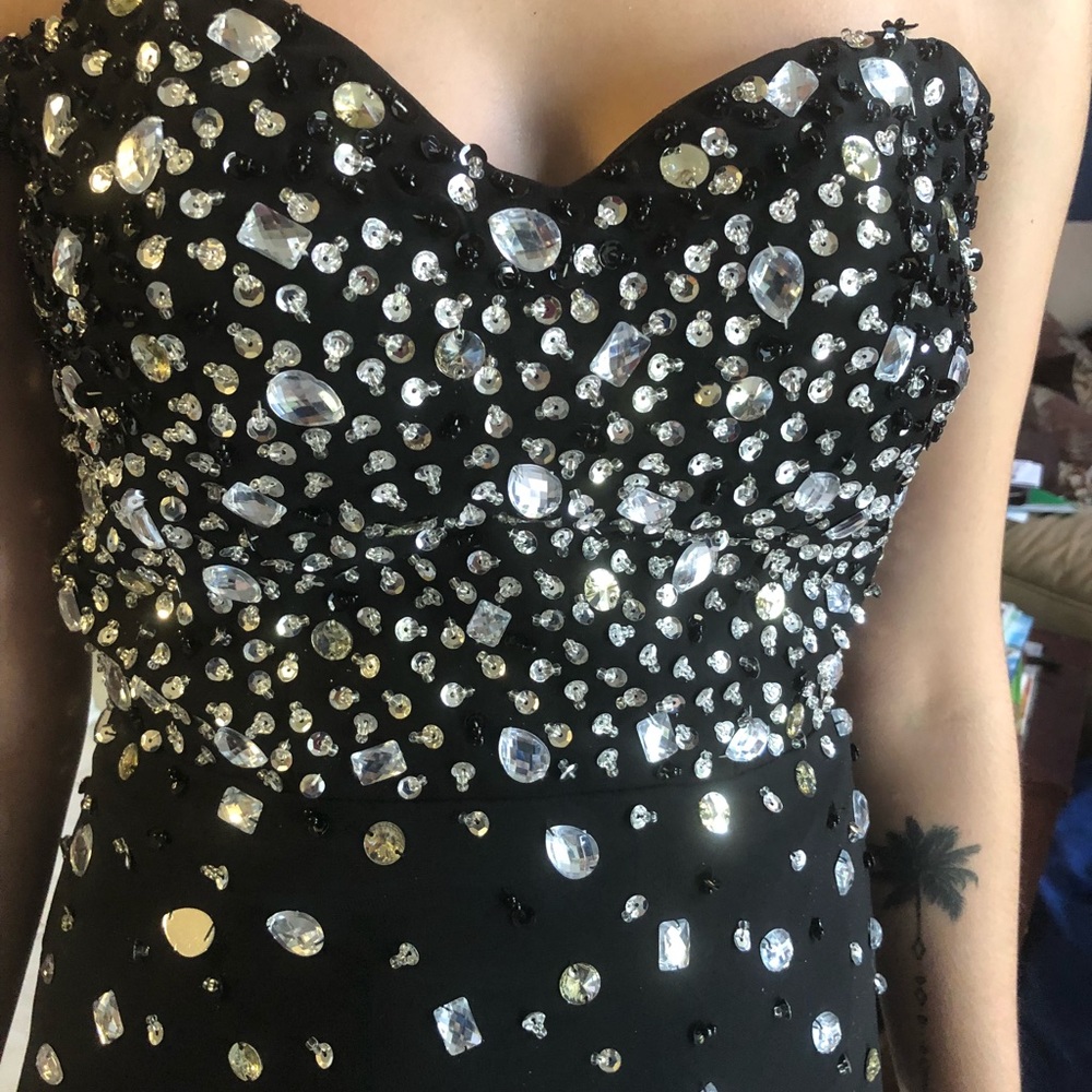Gorgeous Grace Karin Prom Formal - Picture 3 of 8